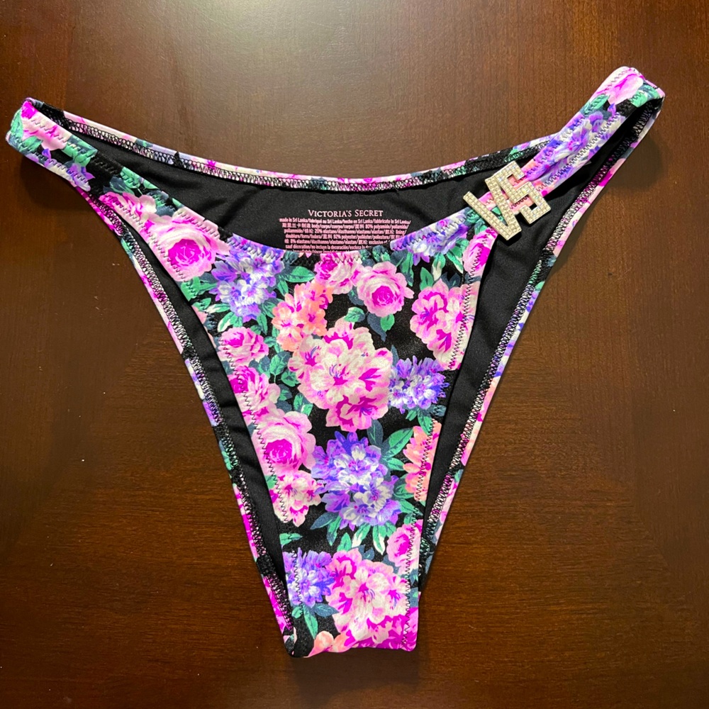 NWOT Victoria's Secret High Leg Floral Swim Bottoms w/Rhinestone Emblem Sz S